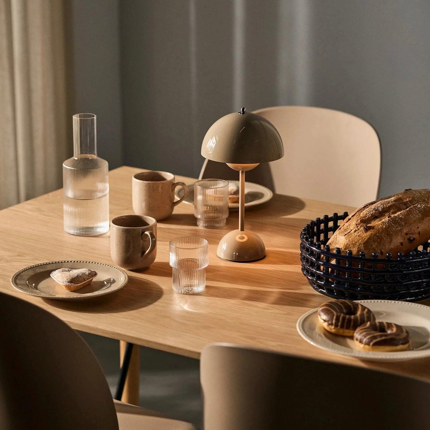 Table lamp Amsterdam - Lights Stockholm -Modern cordless LED table lamp with touch sensor – Lights Stockholm(Modern trådlös LED-bordslampa med touchsensor – Luminária de mesa LED sem fio moderna com sensor de toque – Moderni langaton LED-pöytälamppu kosketusanturilla – Moderne trådløs LED-bordlampe med berøringssensor – Moderne trådløs LED-bordlampe med touch-funktion – Moderna lámpara de mesa LED inalámbrica con sensor táctil – Moderne kabellose LED-Tischlampe mit Touch-Sensor)