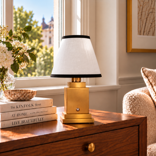 Lampu Meja Boleh Cas Semula Stockholm Classic Gold - Classic Noir